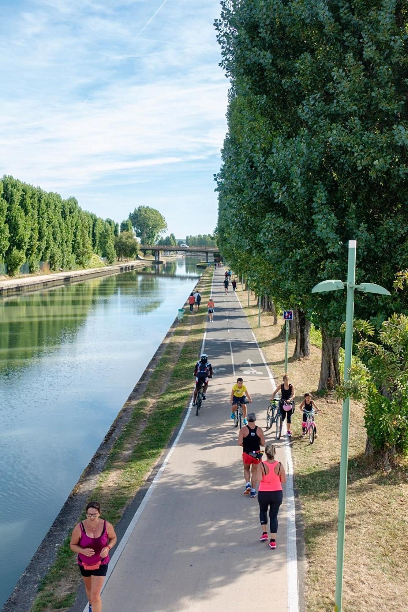 Cozy Cottage Paris Suburb! Бобіньї Екстер'єр фото